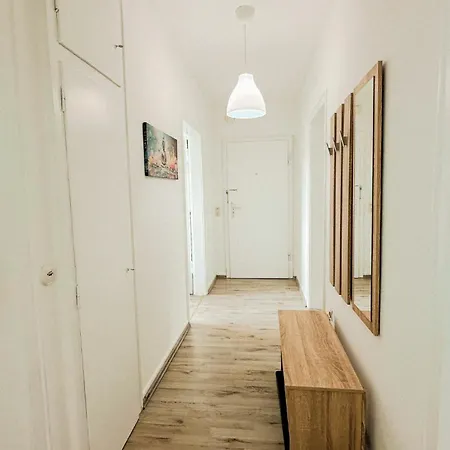 Bege Staywell Apartman